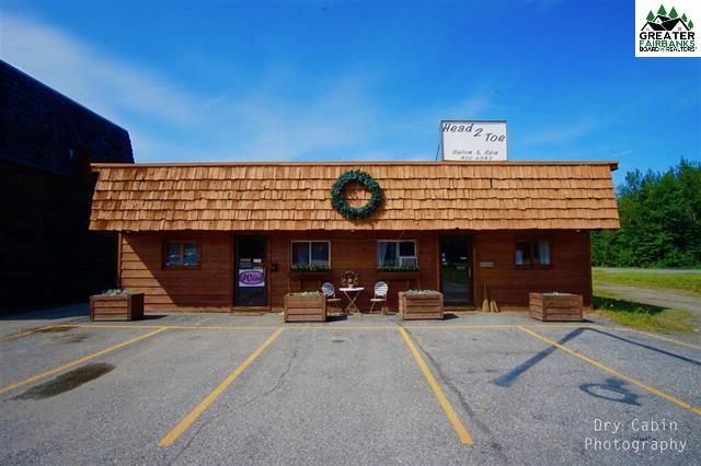 131 N Santa Claus Ln, North Pole, AK 99705